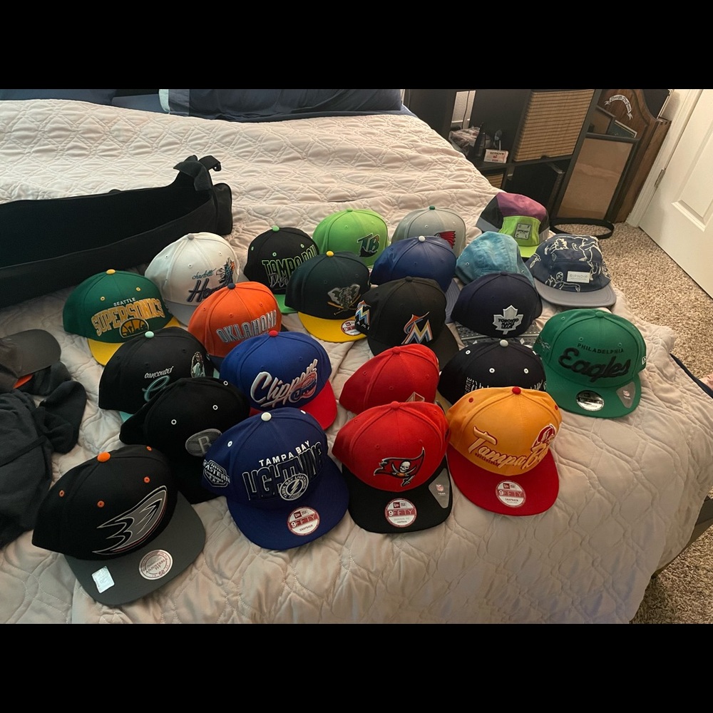 New era Mitchell ness hats